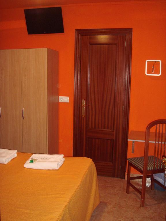 Hostal Escala Luna Salamanca Exterior photo